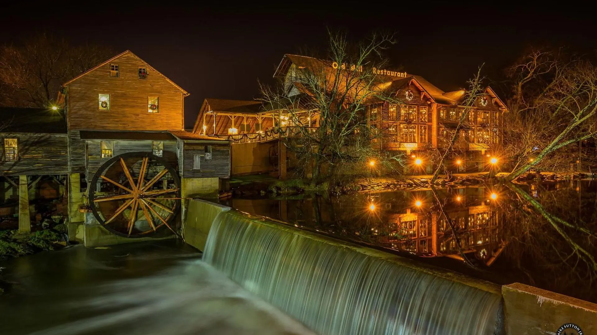 Holiday home Peaceful In The Pines By Distinctive Getaways Pigeon Forge