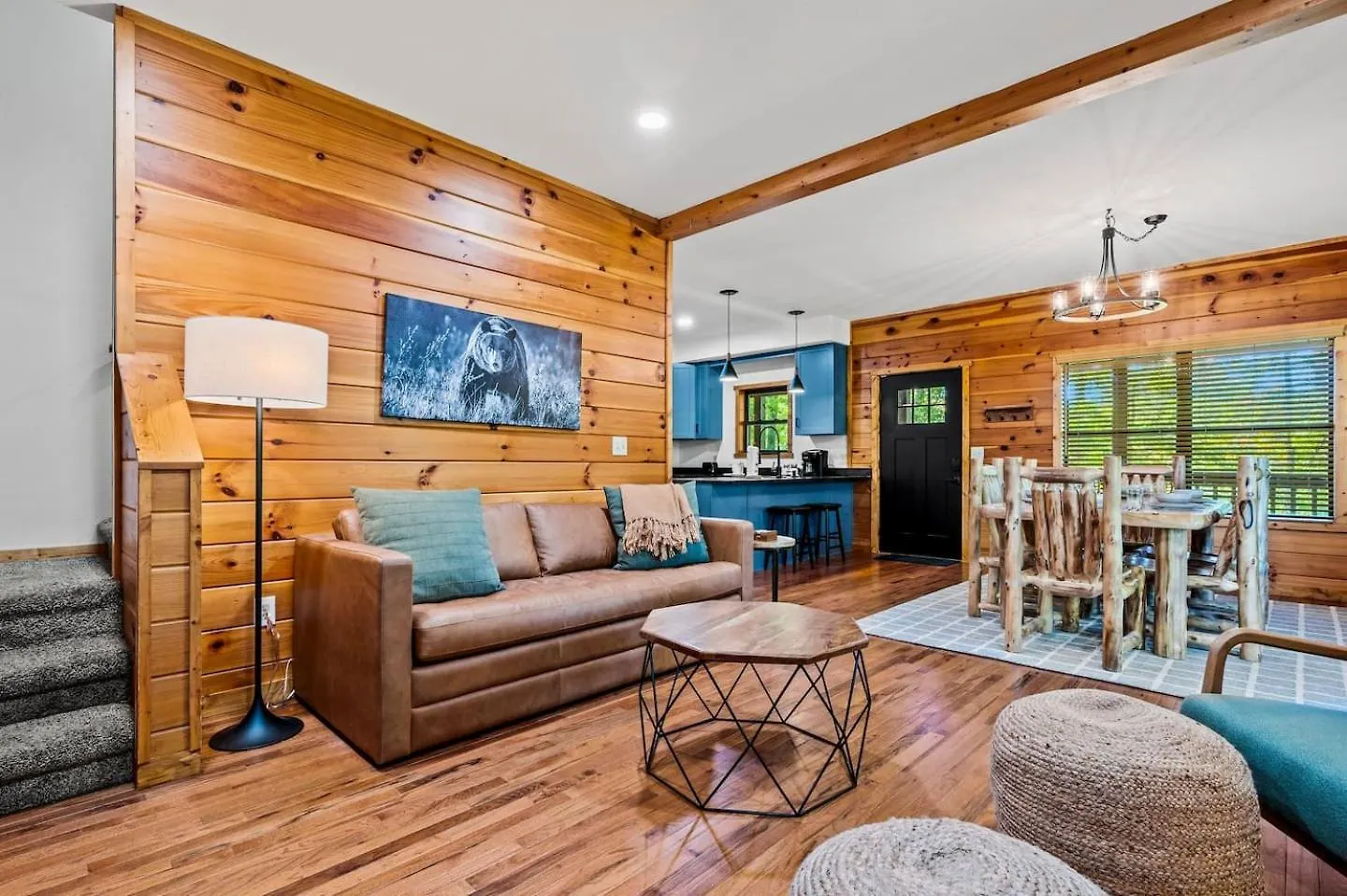 Cozy - Hot Tub, Game Room, Outdoor Pool * פיג'ן פורג'