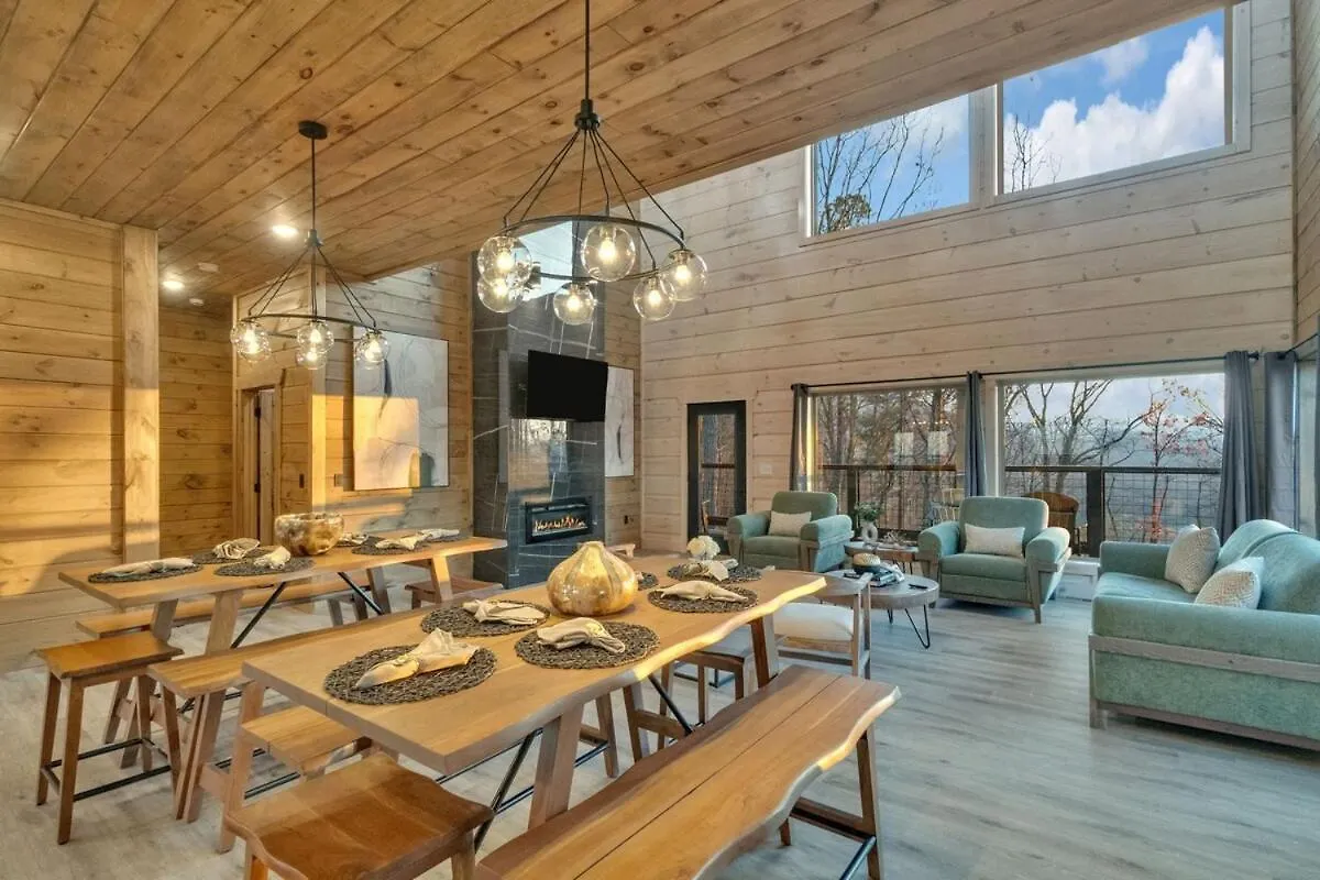 Honeybear Hideaways - Modern Luxurious With Pool, Hot Tub, Fire Place, Game And Theater * פיג'ן פורג'