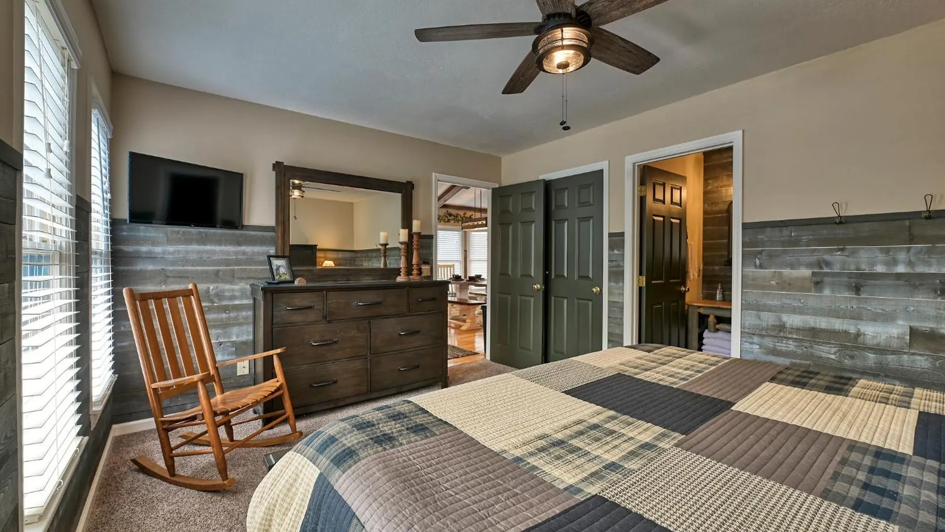 The Playful Bear Chalet