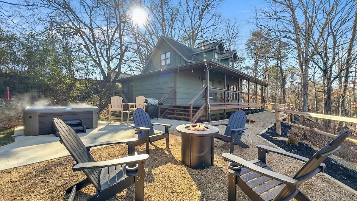 Lux Cabin, Indoor Heated Pool, Hot Tub, Arcades, Close To Dollywood