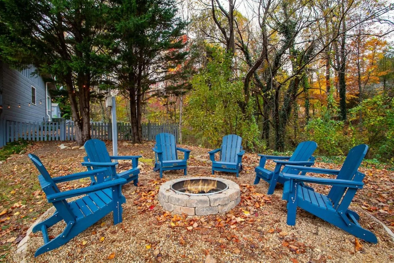 Mtn View, Community Pool, Game Room, & Hot Tub! Holiday home *