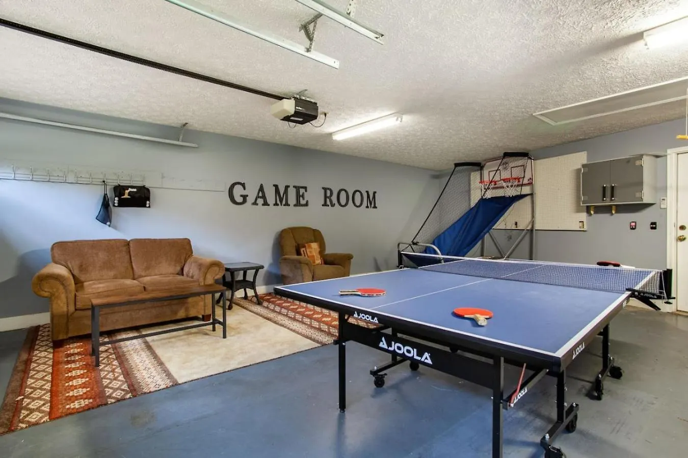 Mtn View, Community Pool, Game Room, & Hot Tub! * Pigeon Forge