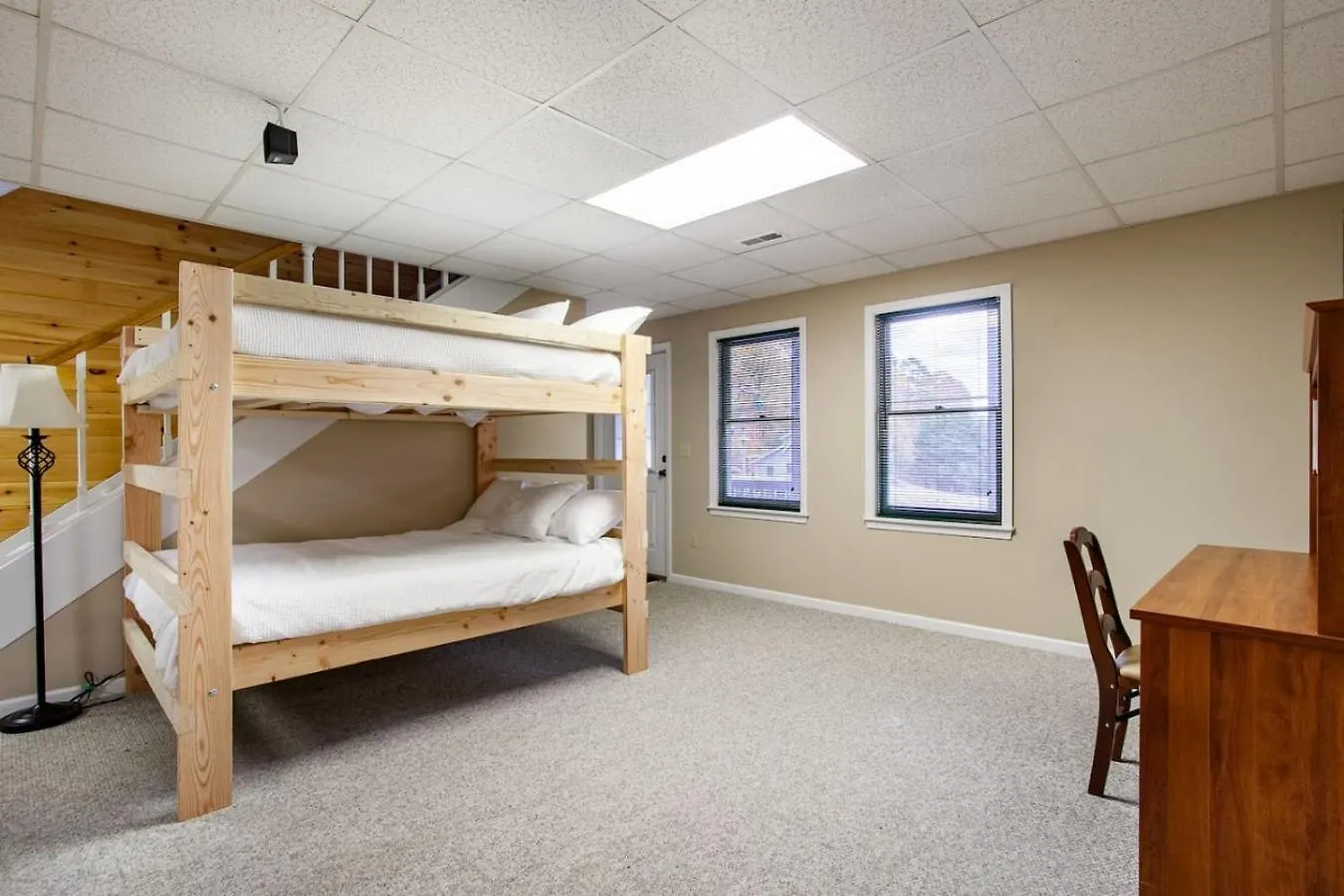 Mtn View, Community Pool, Game Room, & Hot Tub! Holiday home Pigeon Forge