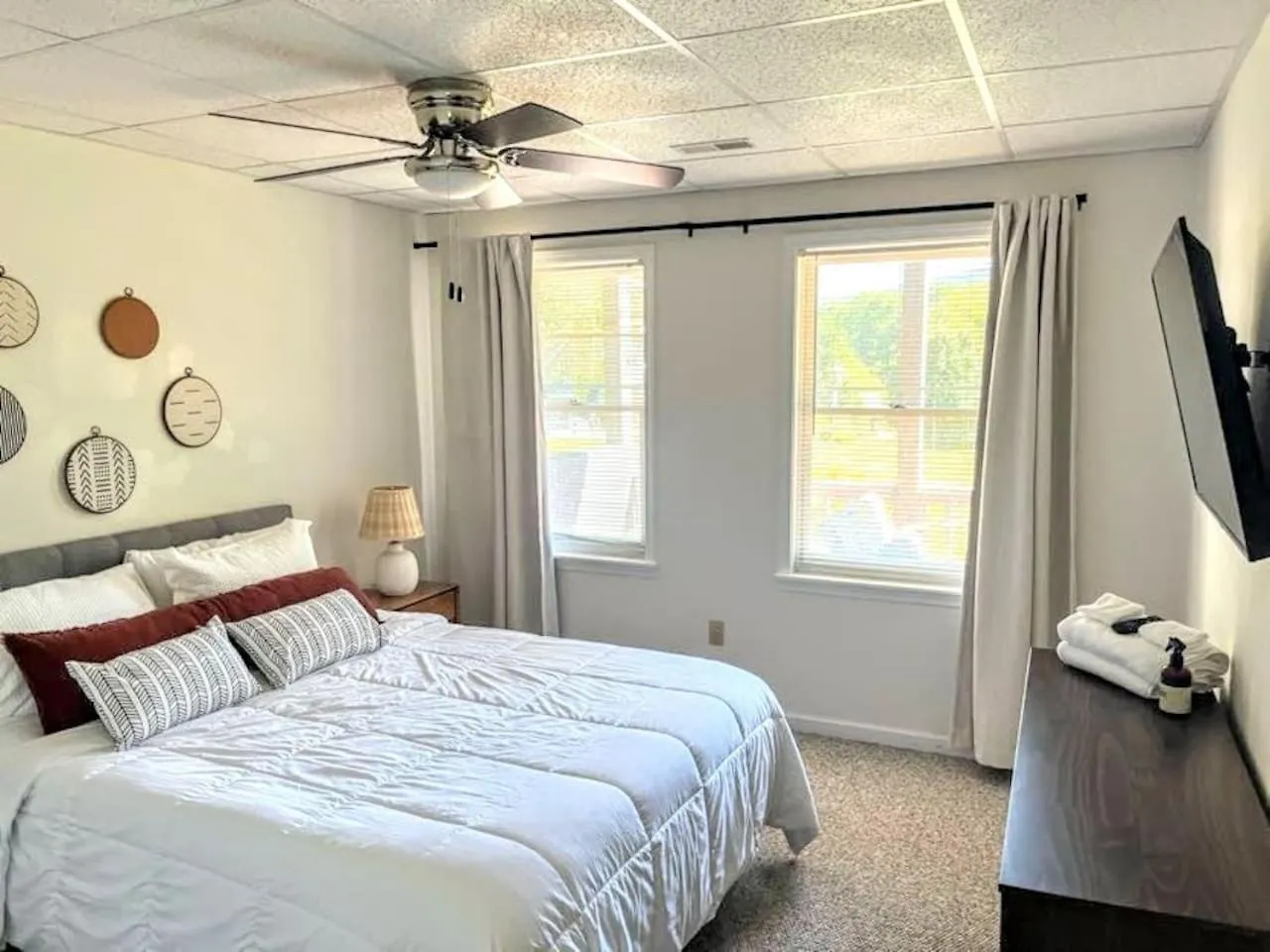Mtn View, Community Pool, Game Room, & Hot Tub! Holiday home