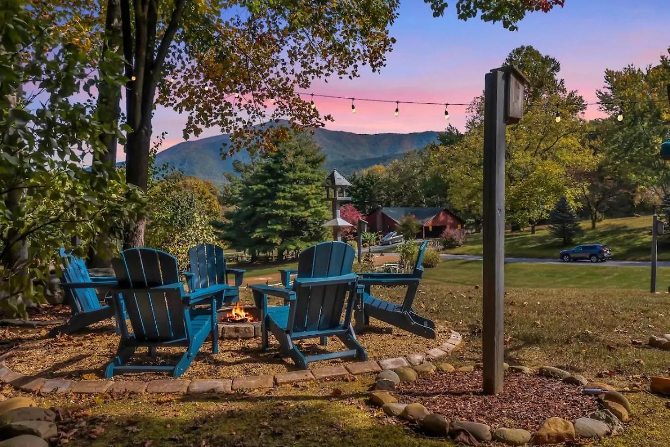 Mtn View, Community Pool, Game Room, & Hot Tub! * Pigeon Forge