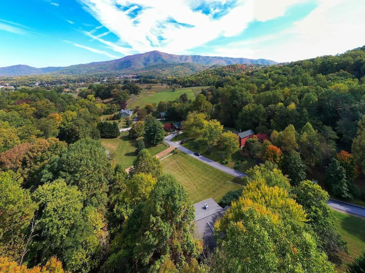 Holiday home Mtn View, Community Pool, Game Room, & Hot Tub!