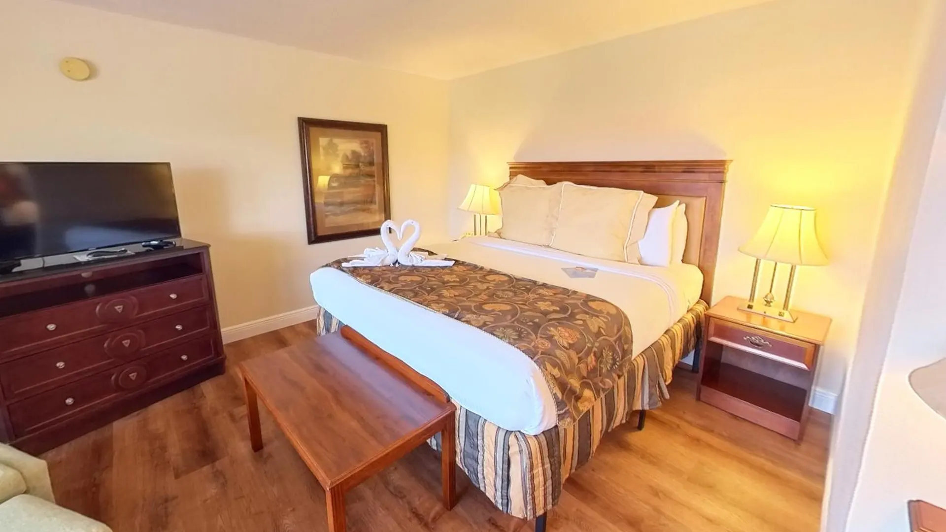 Hotel Arbors At Island Landing & 3*