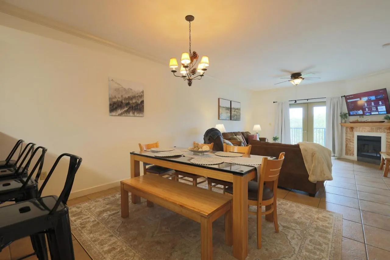 Holiday home Mountain Mischief Pigeon Forge