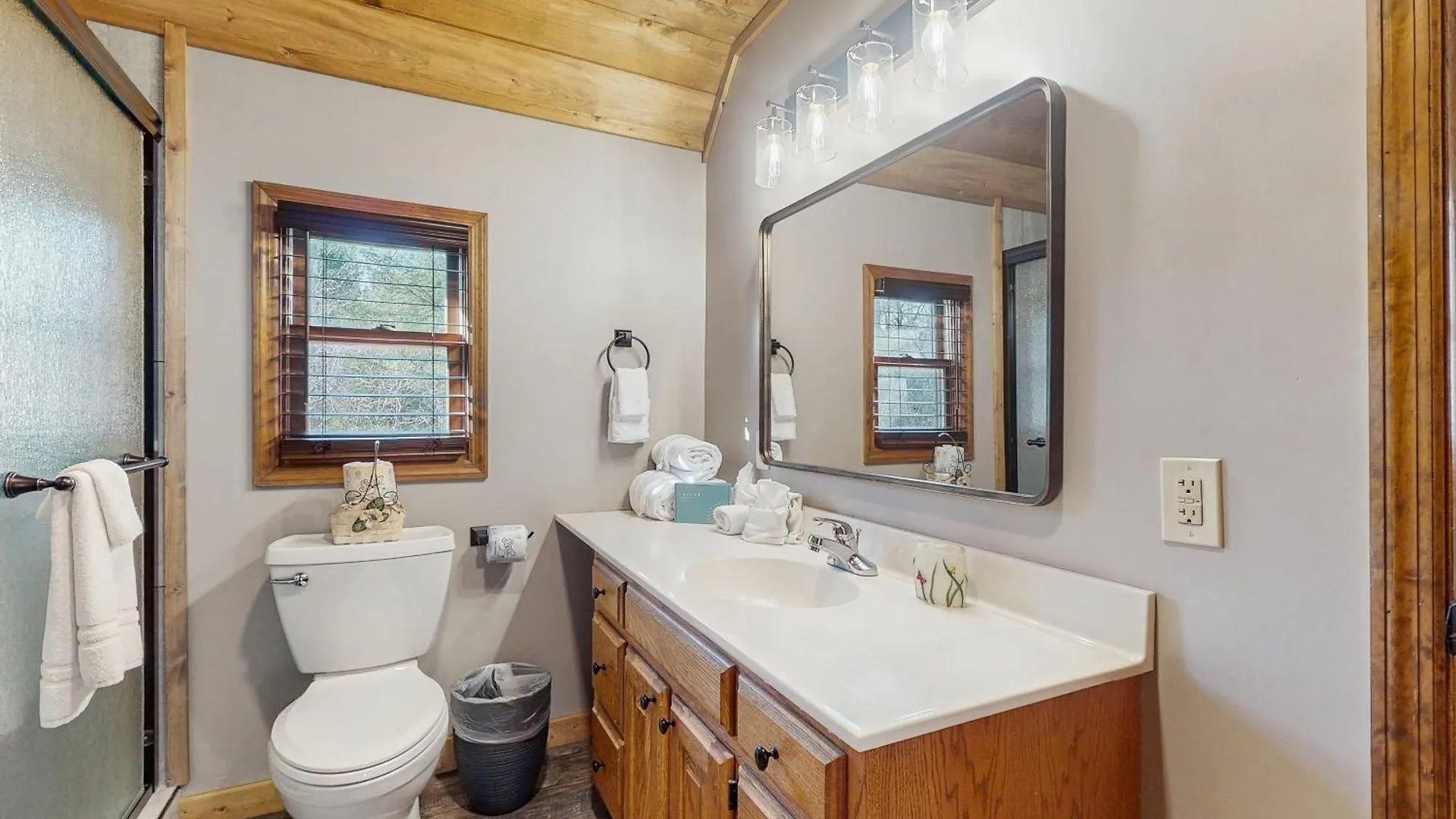 Holiday home Sanctuary Pigeon Forge