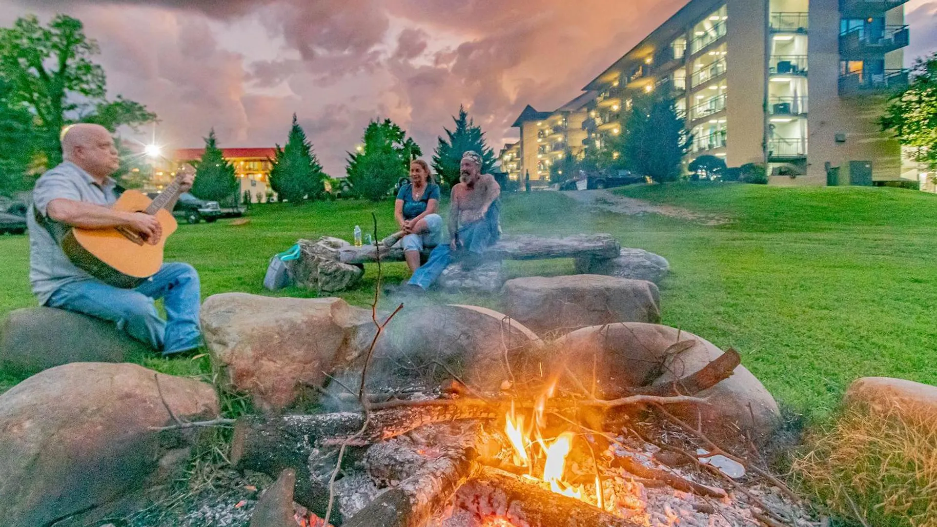 Arbors At Island Landing & 3* Pigeon Forge
