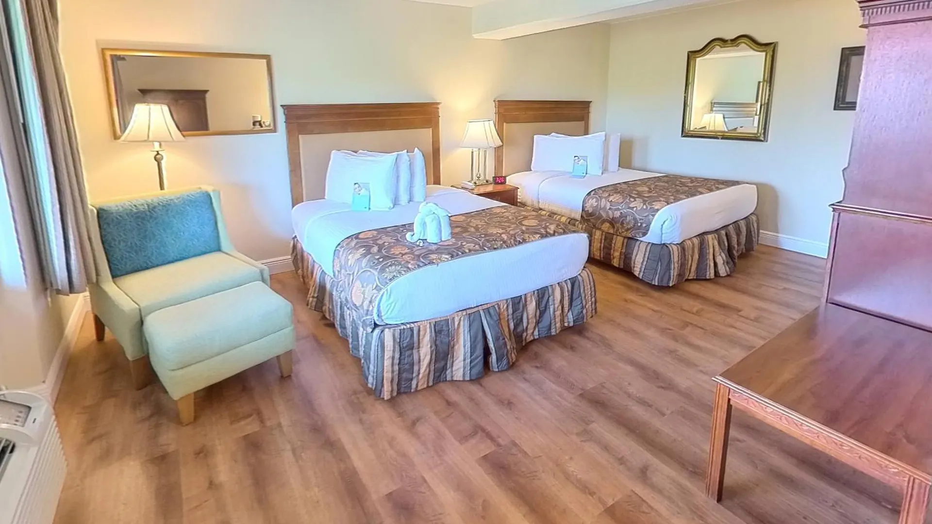 Hotel Arbors At Island Landing & 3*