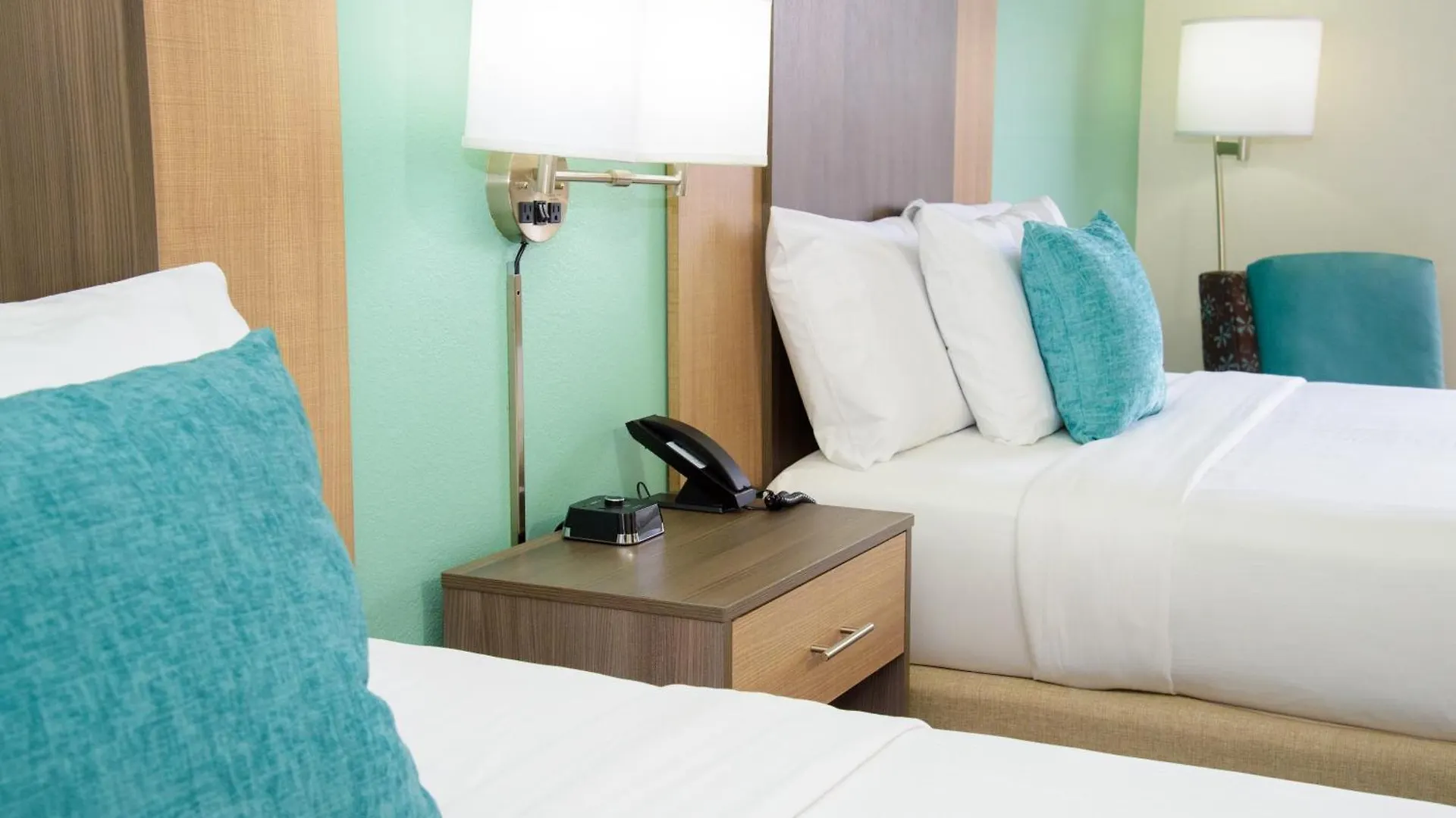 Hotel Pigeon River