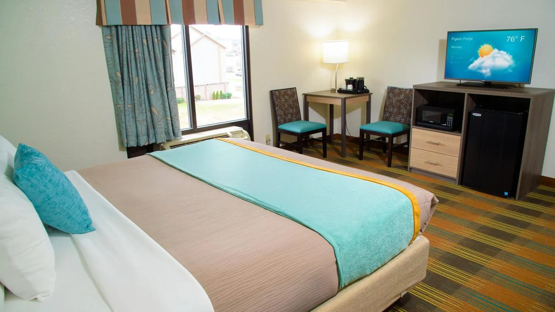 Hotel Pigeon River Pigeon Forge