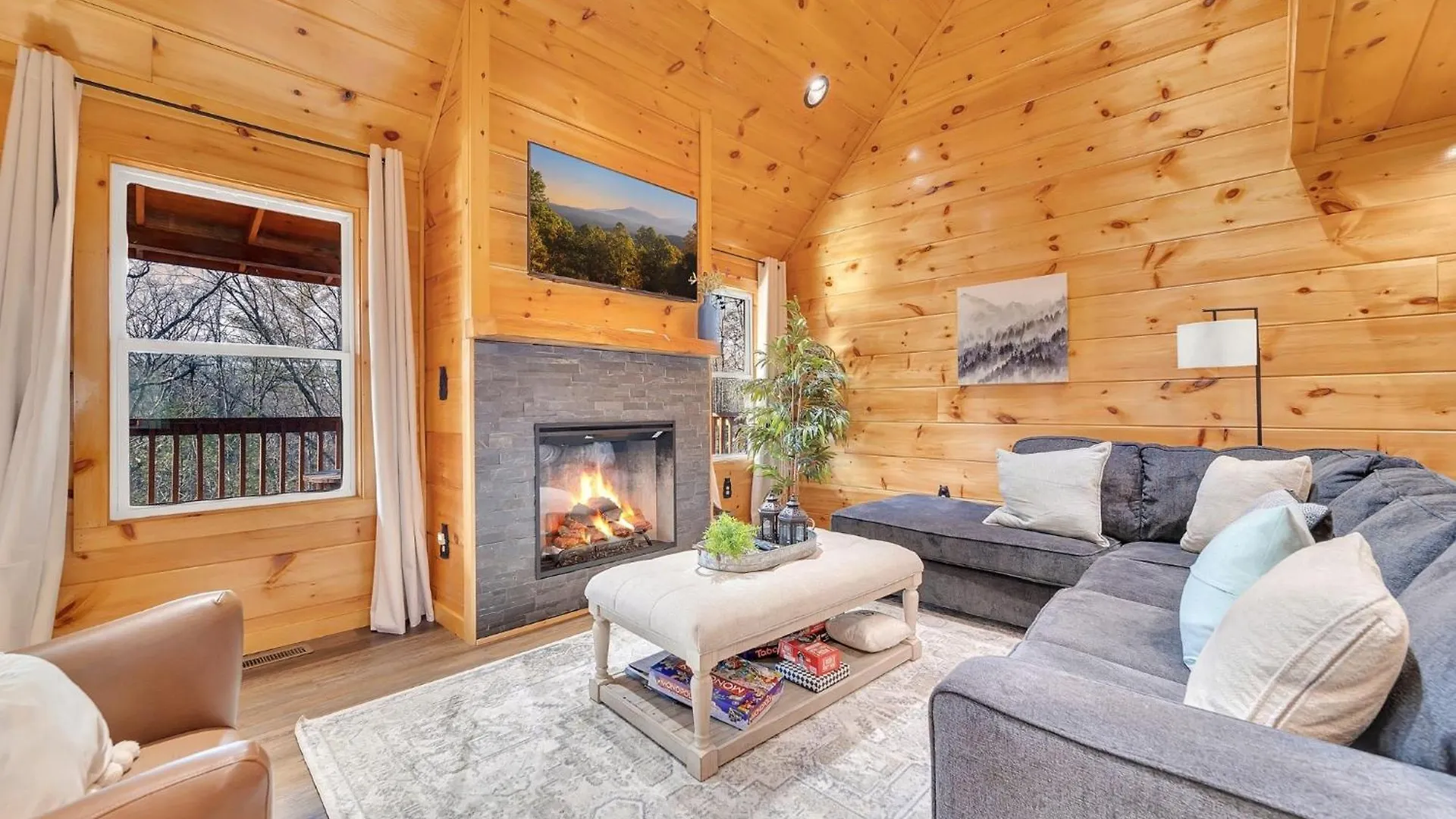 Semesterbostad Bear Hug Hideaway Pigeon Forge
