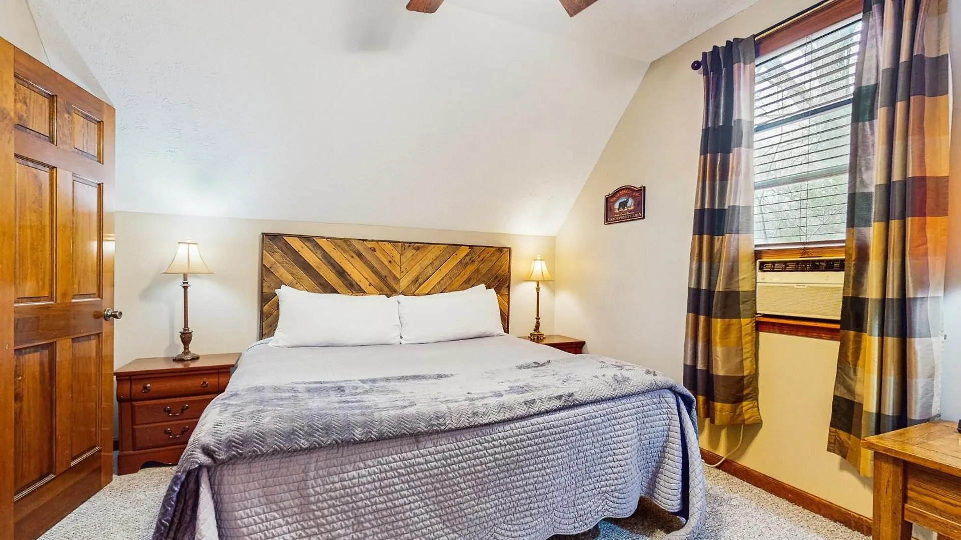 Smoky Mountain Dream Tatil Evi *