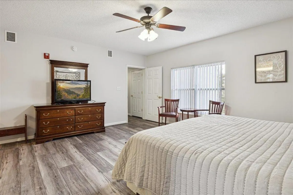 Wp621 Whispering Pines
