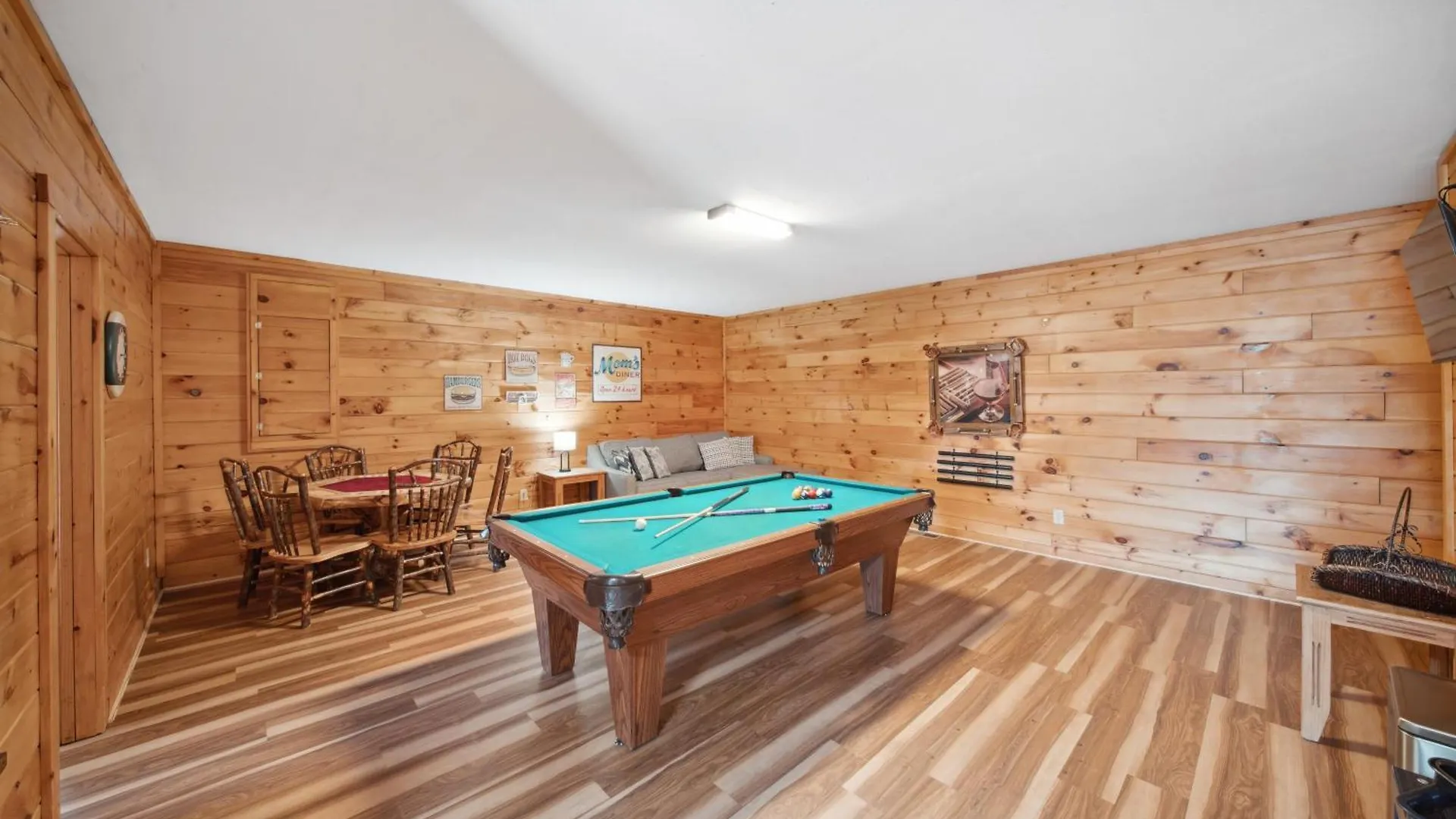 Alpine Near Dollywood, Hot Tub, Game Room, Outdoor Pool, Fast Wifi 비둘기 포지