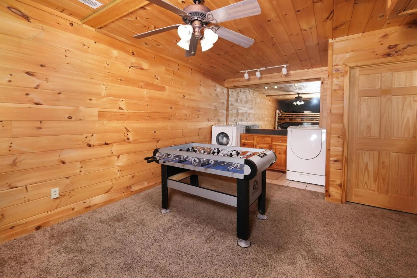 Casa vacanze 5br Sleeps 20 Putt Putt Gameroom Hot Tub Free Attraction Tickets