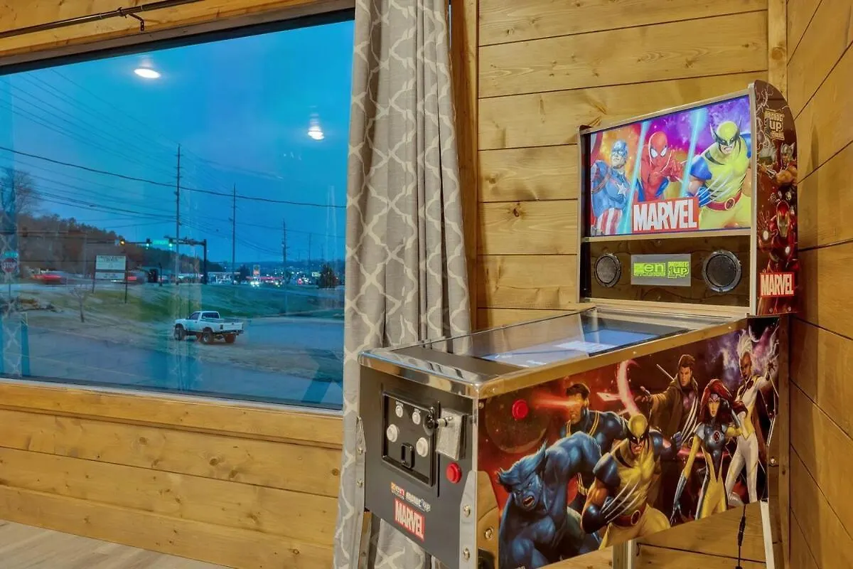 Honeybear Hideaways - Luxury Cozy With Theater, Game And Hot Tub 펜션 *