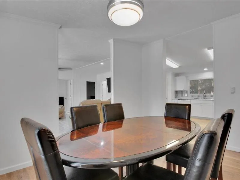 샬레 Luxurious 4br Mountain Haven With Parking *