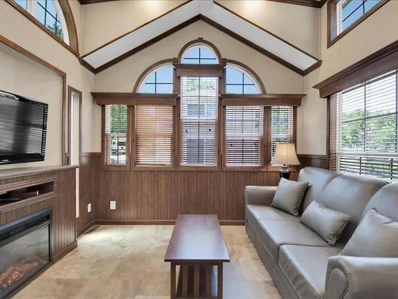 Lovely 1br With Loft * Pigeon Forge