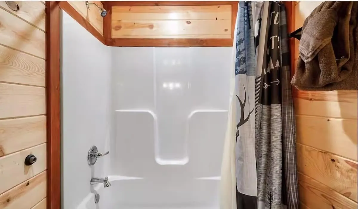 Sleeps 28 - Luxe Smokies Game Hot Tub Views Near Attractions 度假居
