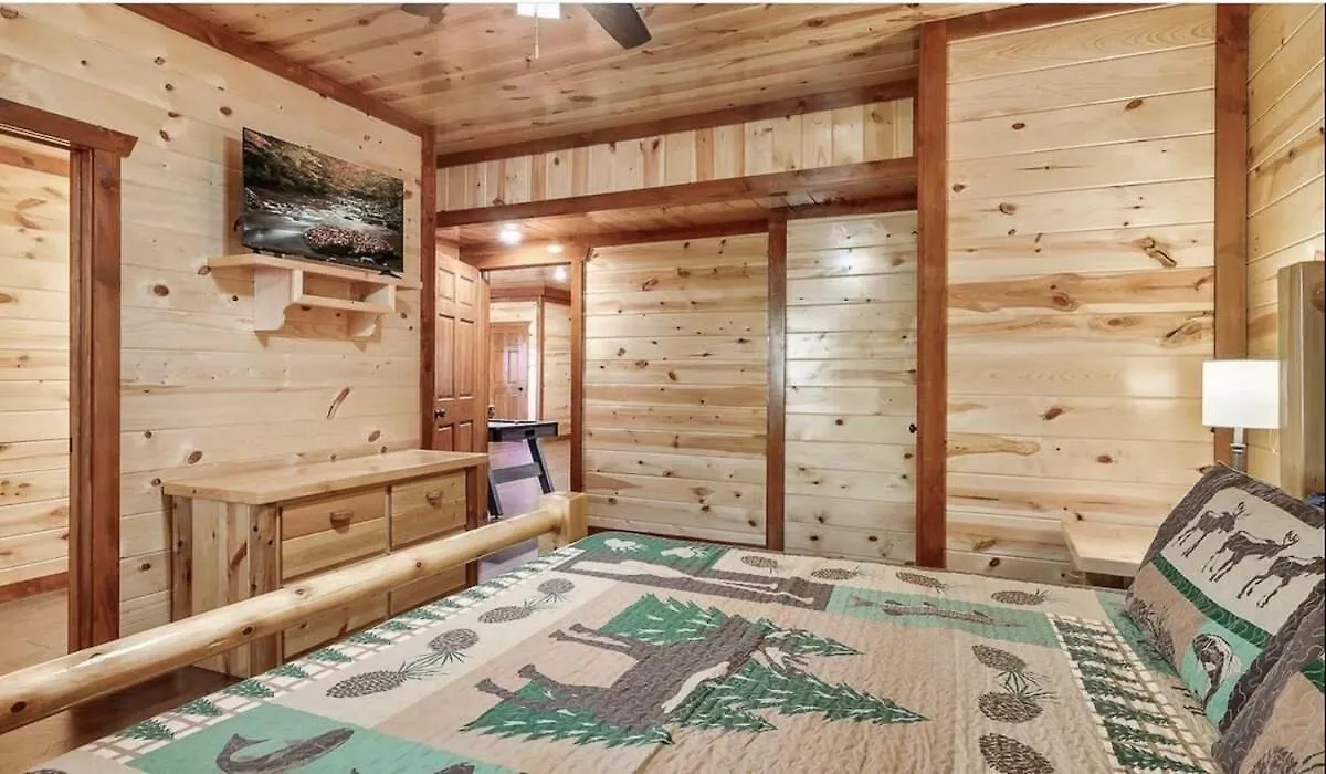Sleeps 28 - Luxe Smokies Game Hot Tub Views Near Attractions 度假居 *