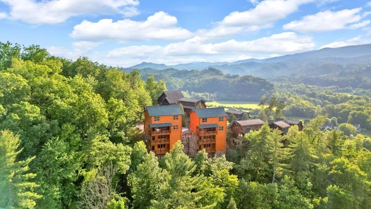 Honeybear Hideaways - Unique & Serene With Indoor Pool, Hot Tub And Mountain Views 鸽子谷