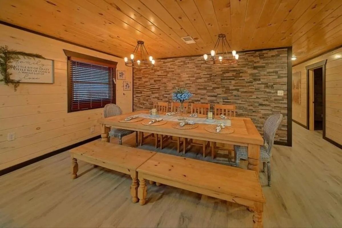 Ada-accessible 5br Family With Game Room, Hot Tub And Fire Pit * Pigeon Forge