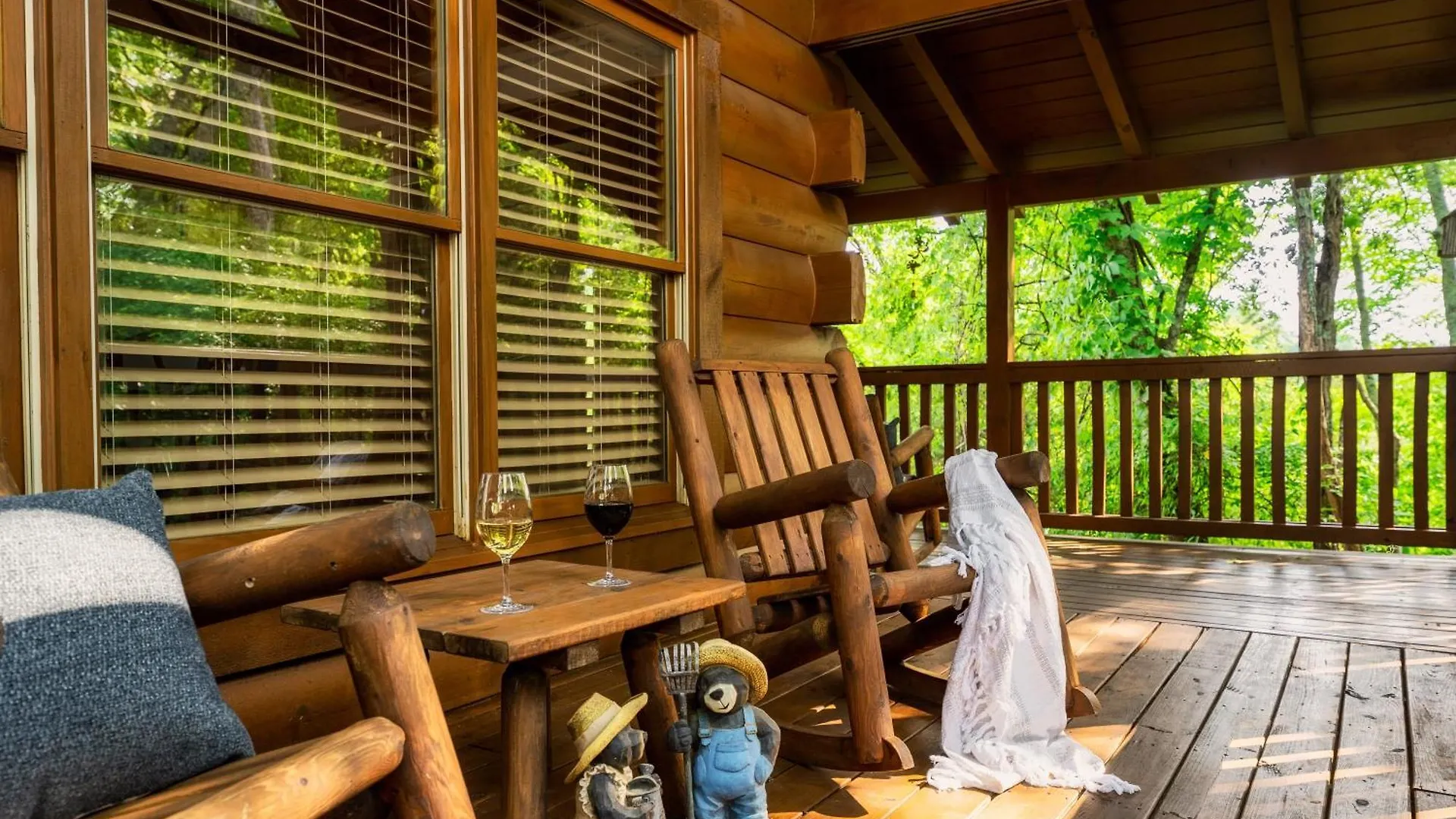 Alpine Near Dollywood, Hot Tub, Game Room, Outdoor Pool, Fast Wifi 비둘기 포지