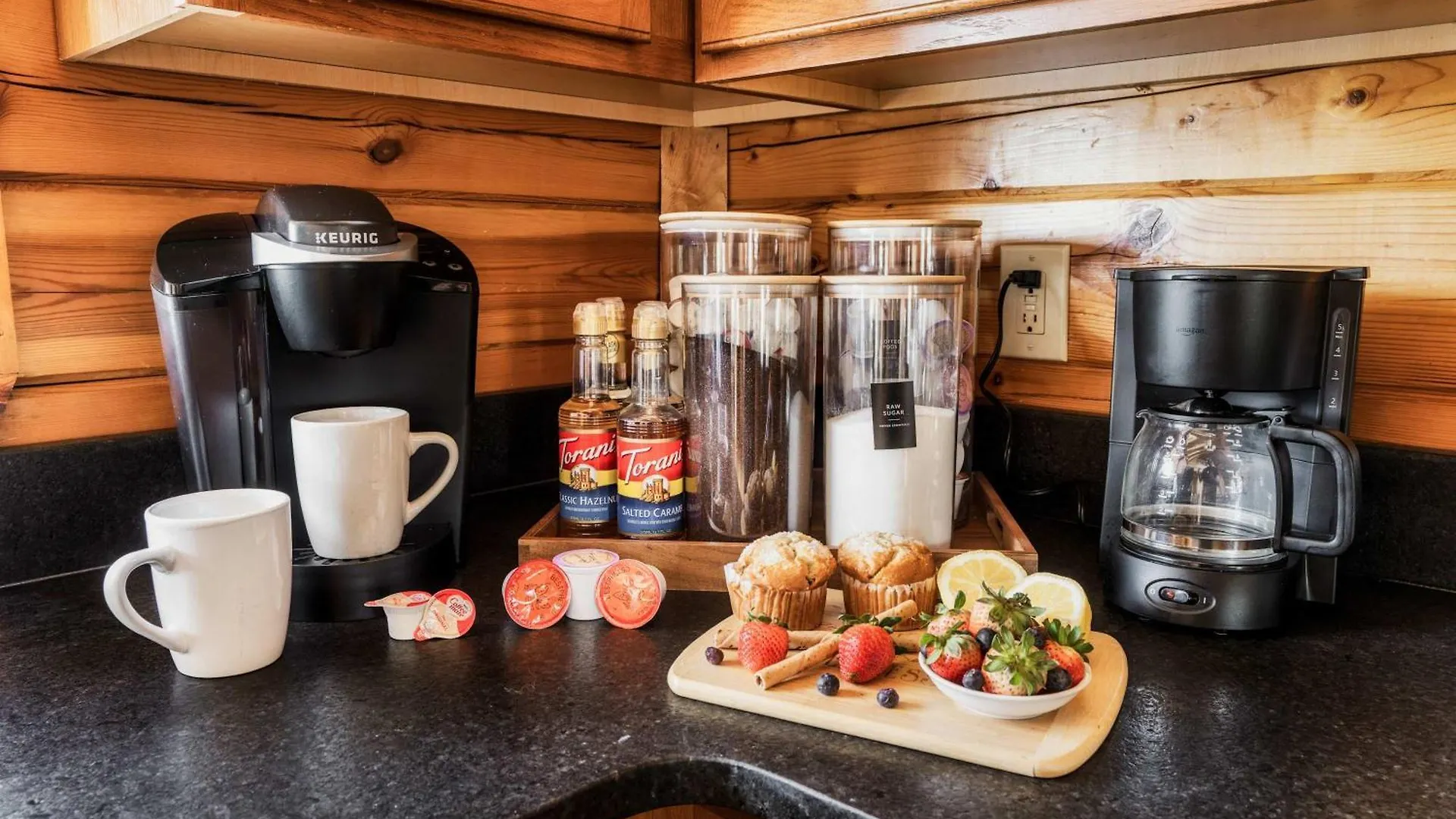 Quaint & Cozy - Great Location - Hot Tub - Bbq Vakantiehuis