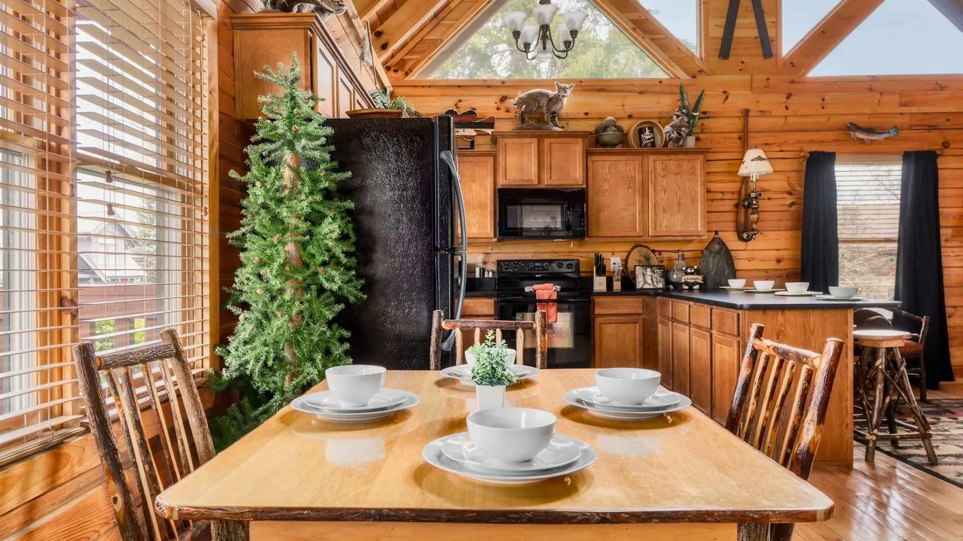 Quaint & Cozy - Great Location - Hot Tub - Bbq Vakantiehuis Pigeon Forge