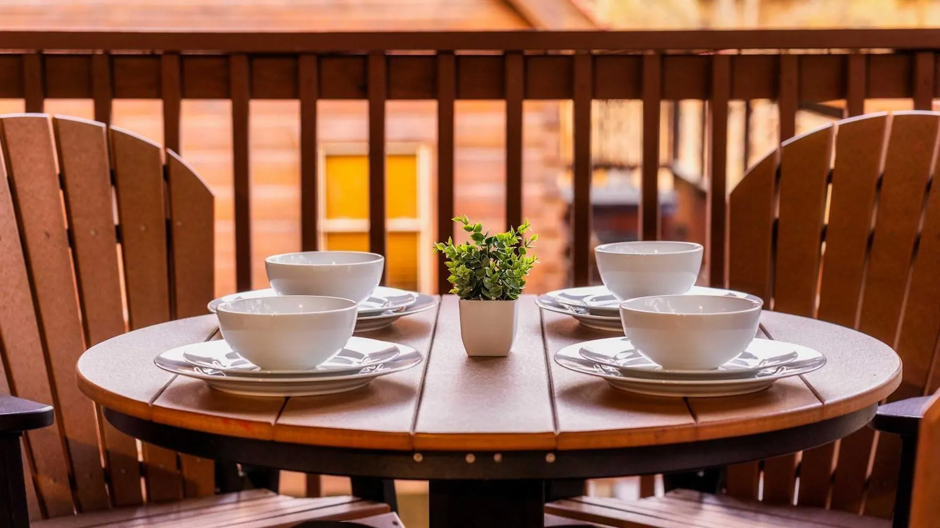 Vakantiehuis Quaint & Cozy - Great Location - Hot Tub - Bbq