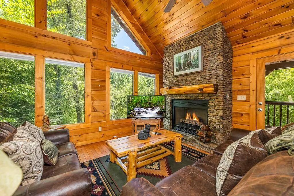 Feriehus Dog Friendly Secluded Whot-tub & Sleeps 12 *