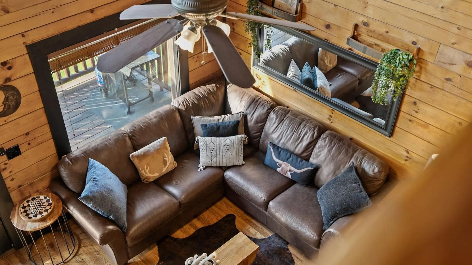 Tatil Evi Smoky Moonshine Manor W Hot Tub!