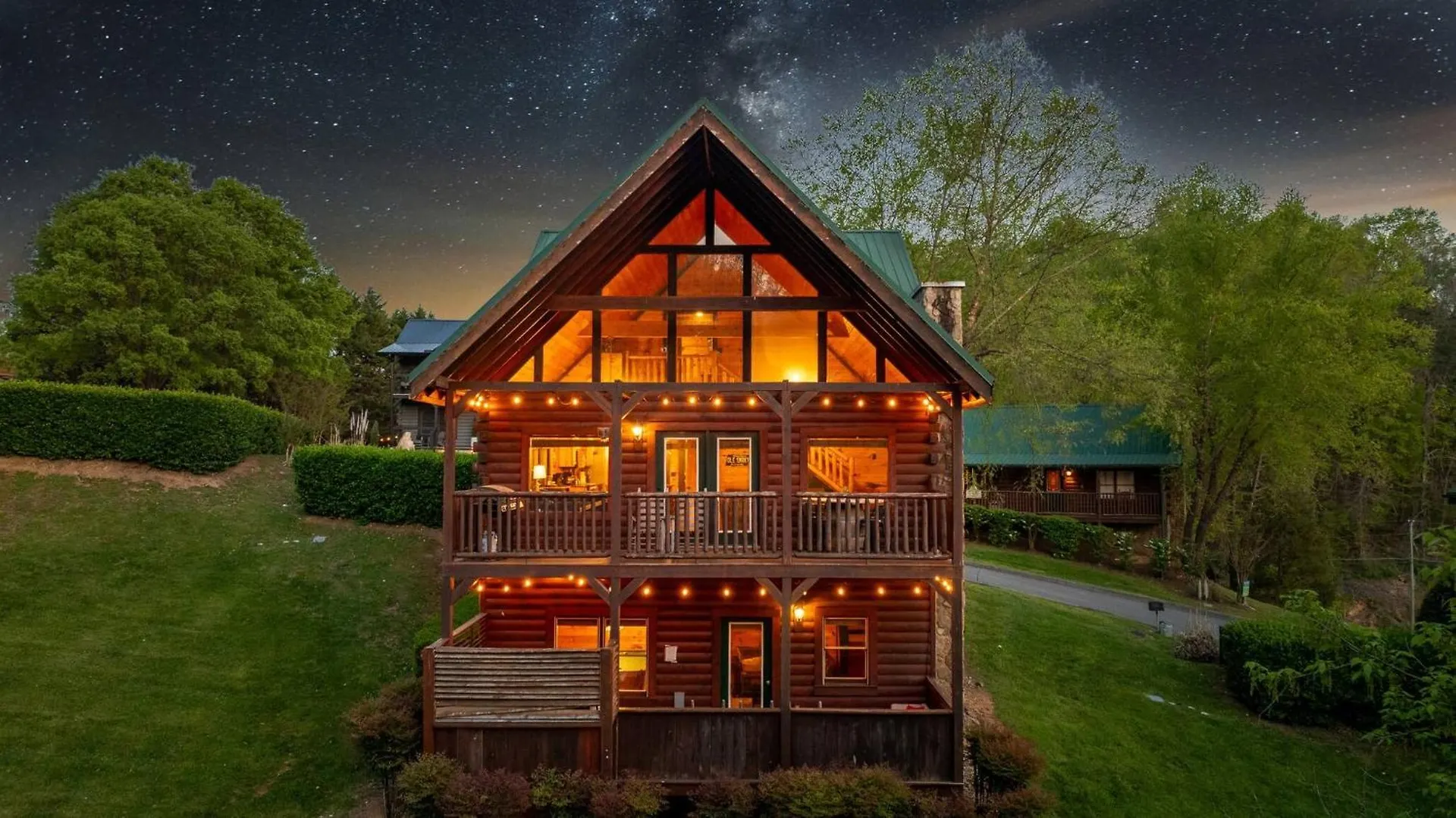 Smoky Moonshine Manor W Hot Tub! Tatil Evi *