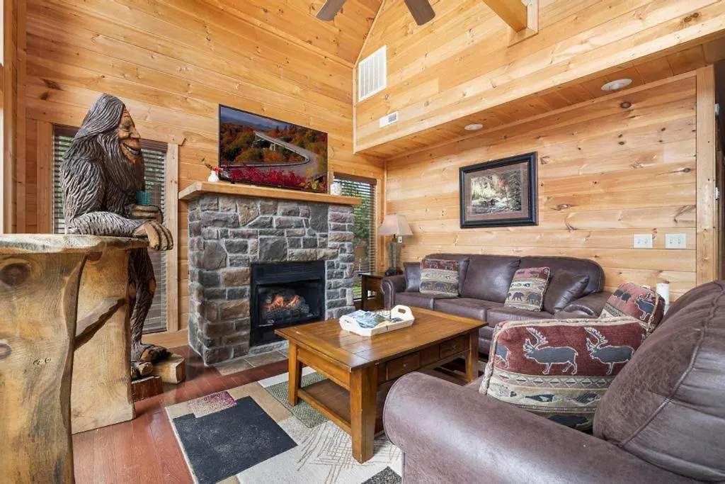 Bigfoot Bungalow, Free Tickets, No Catch! Casa vacanze Pigeon Forge