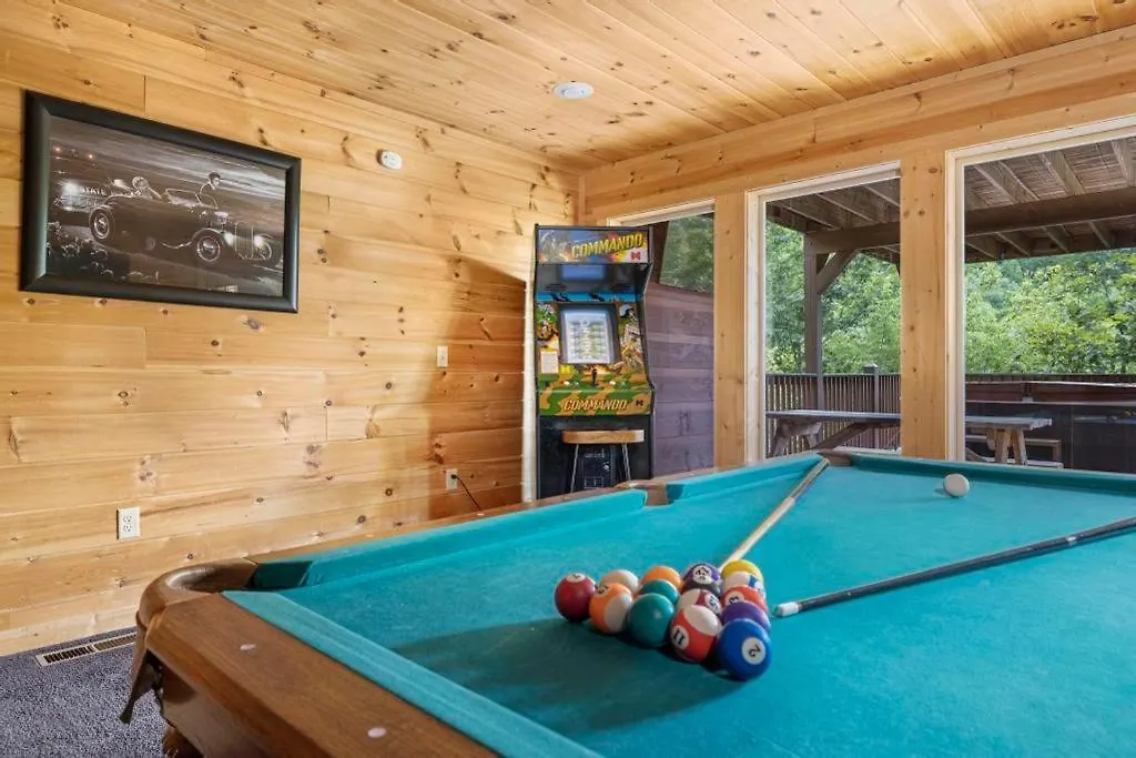 Bigfoot Bungalow, Free Tickets, No Catch! Casa vacanze Pigeon Forge