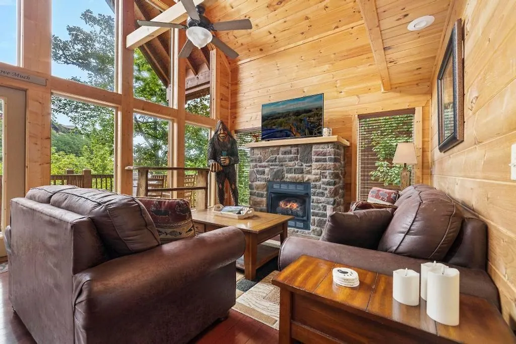 Casa vacanze Bigfoot Bungalow, Free Tickets, No Catch! *