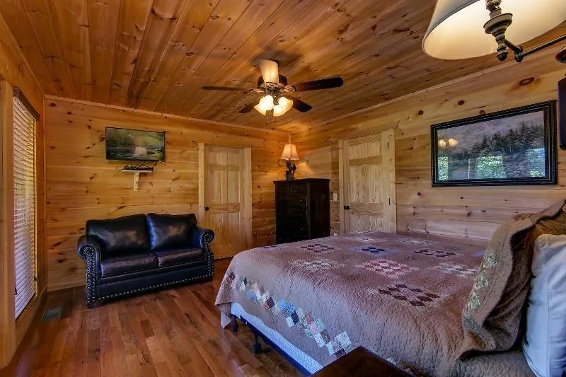 Grand View Lodge, Free Tickets, No Catch!