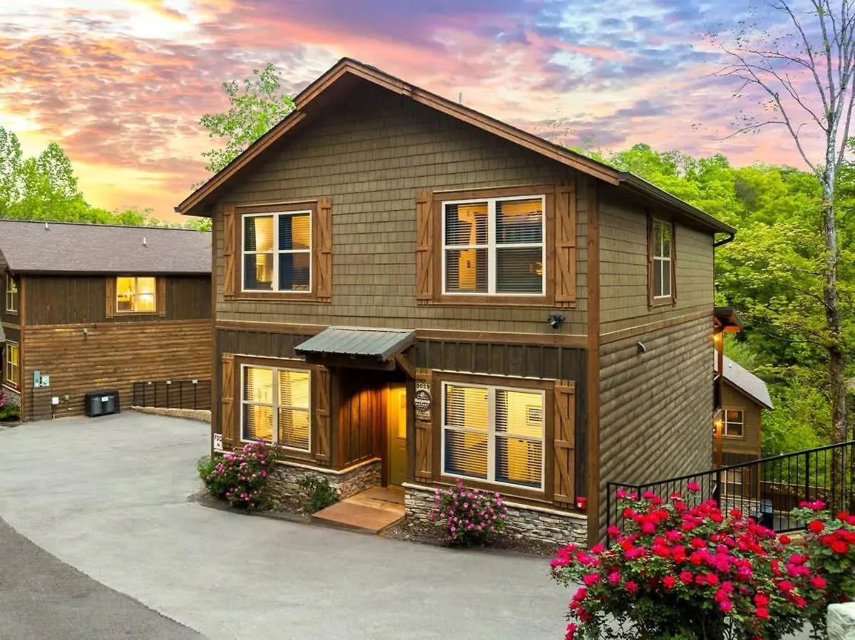 بيت للعطل Ridgetop Hideaway