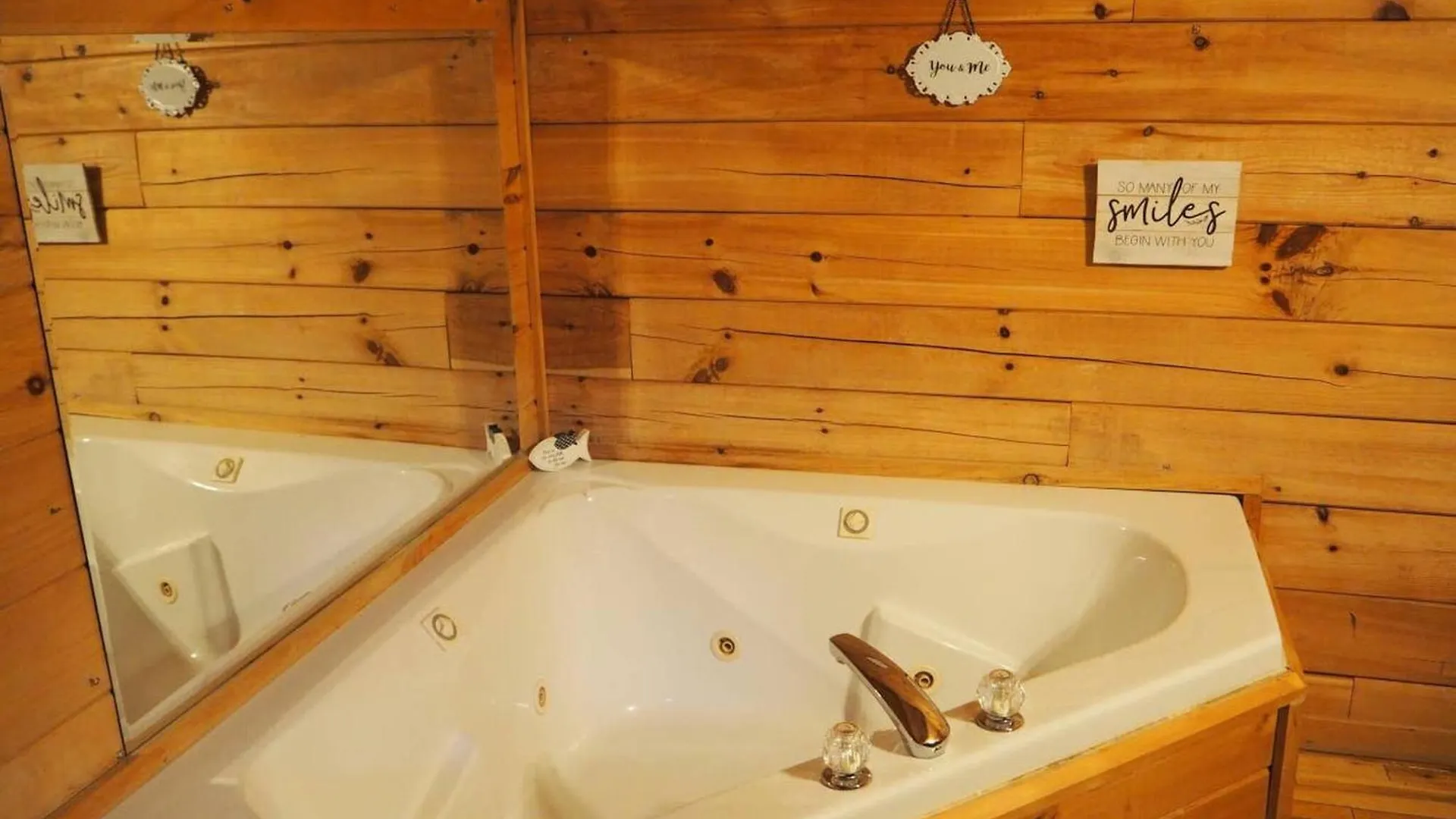펜션 Peek-a-view*romantic Swing Mountnview Hottub