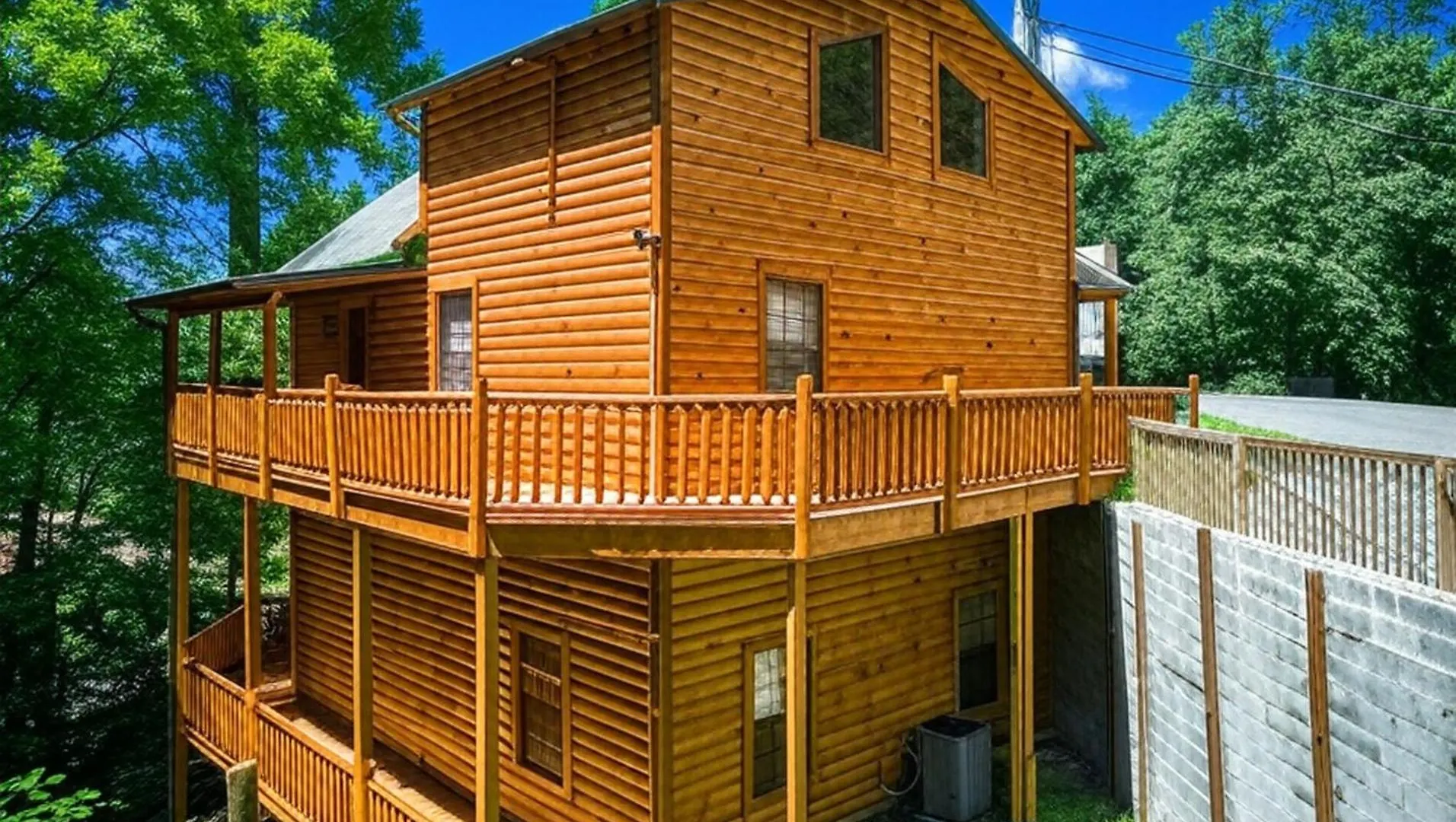 Pine Haven Hollow, Hot Tub, Game Room, Wifi, 1089 Free Tickets Each Paid Day, Dollywood And * Pigeon Forge