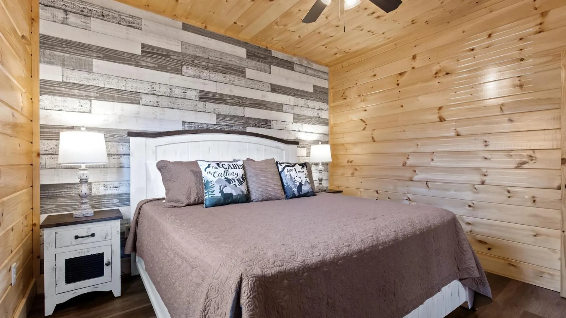 Tatil Evi Sasquatch Splash Premier Private Pool With Hot Tub, Mtn Views, Arcade Games, Excellent Location