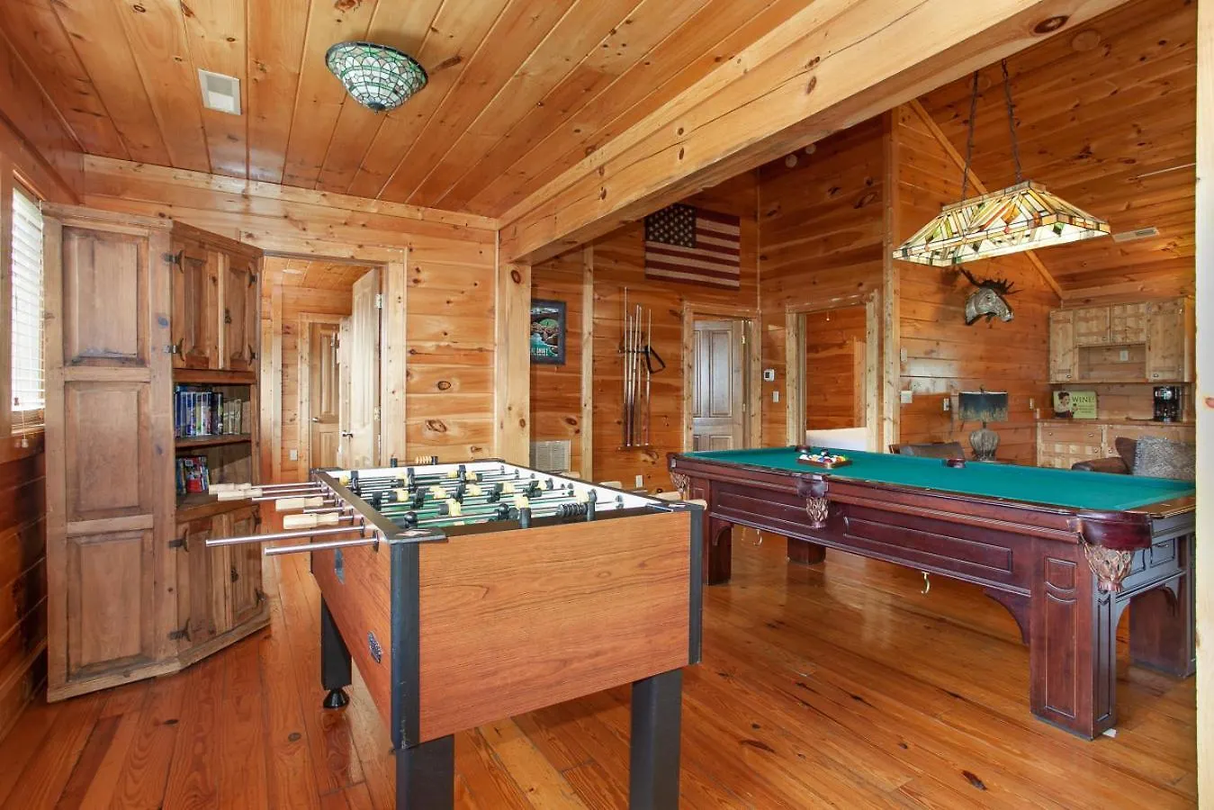 Enchanted Mountain Escape: Hot Tub, Grill, Games! *
