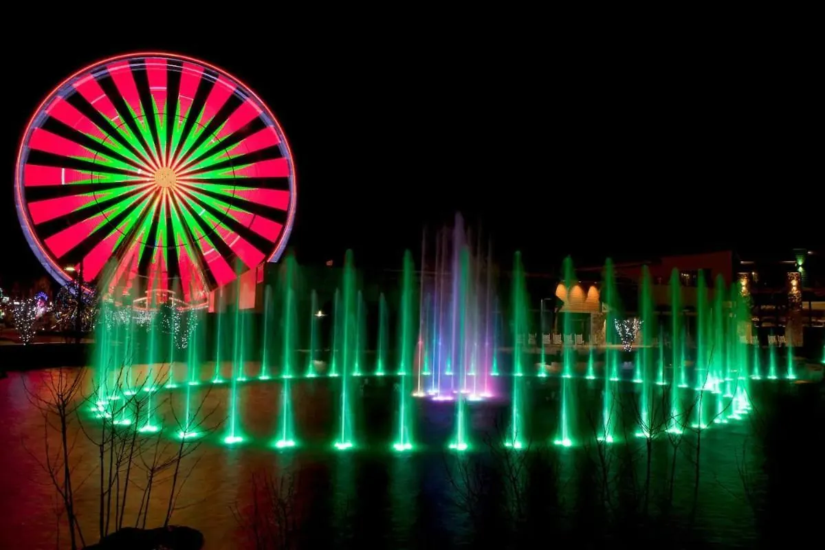 Foxes Den By Avada * Pigeon Forge