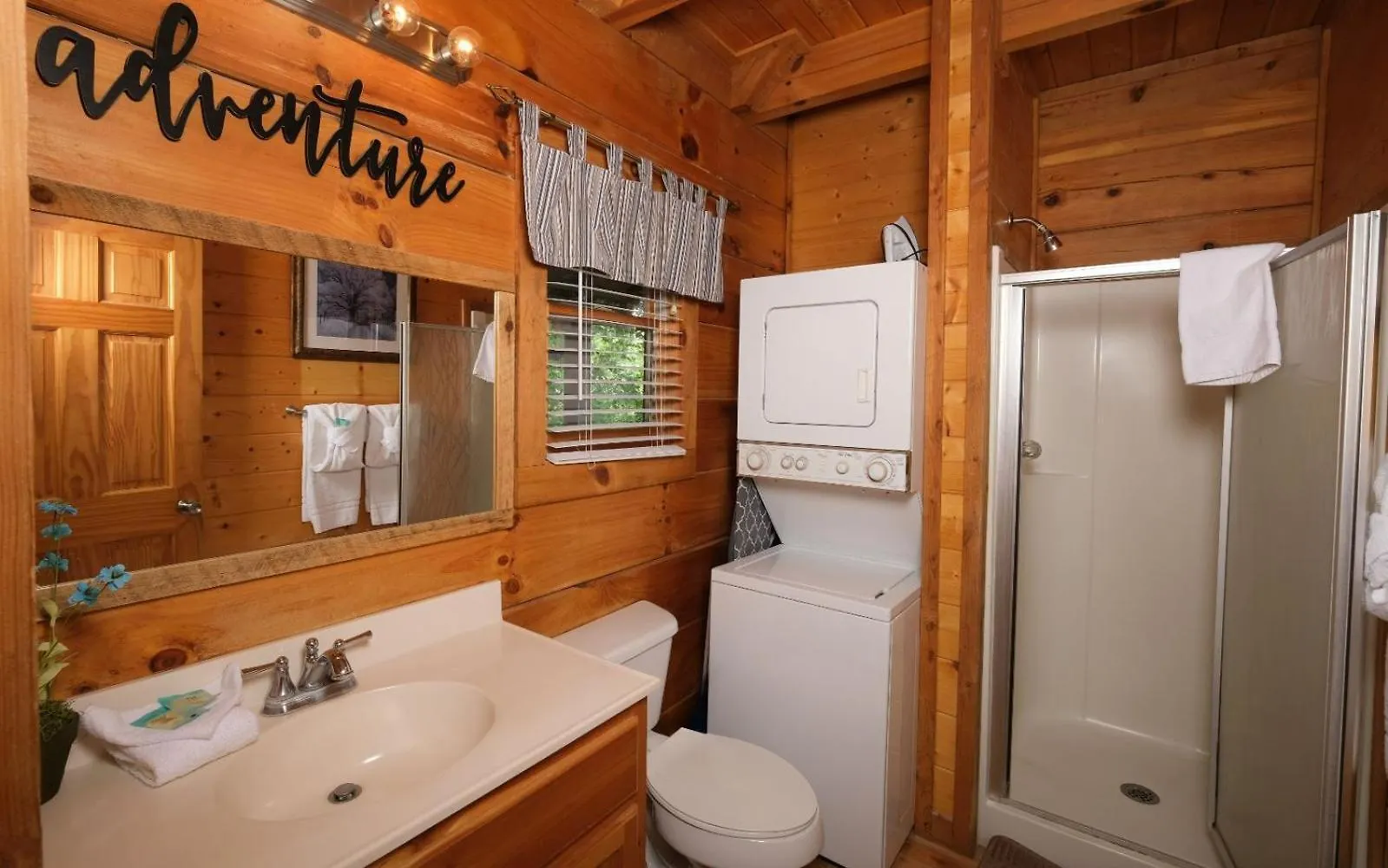 Hikers Hideaway * Pigeon Forge