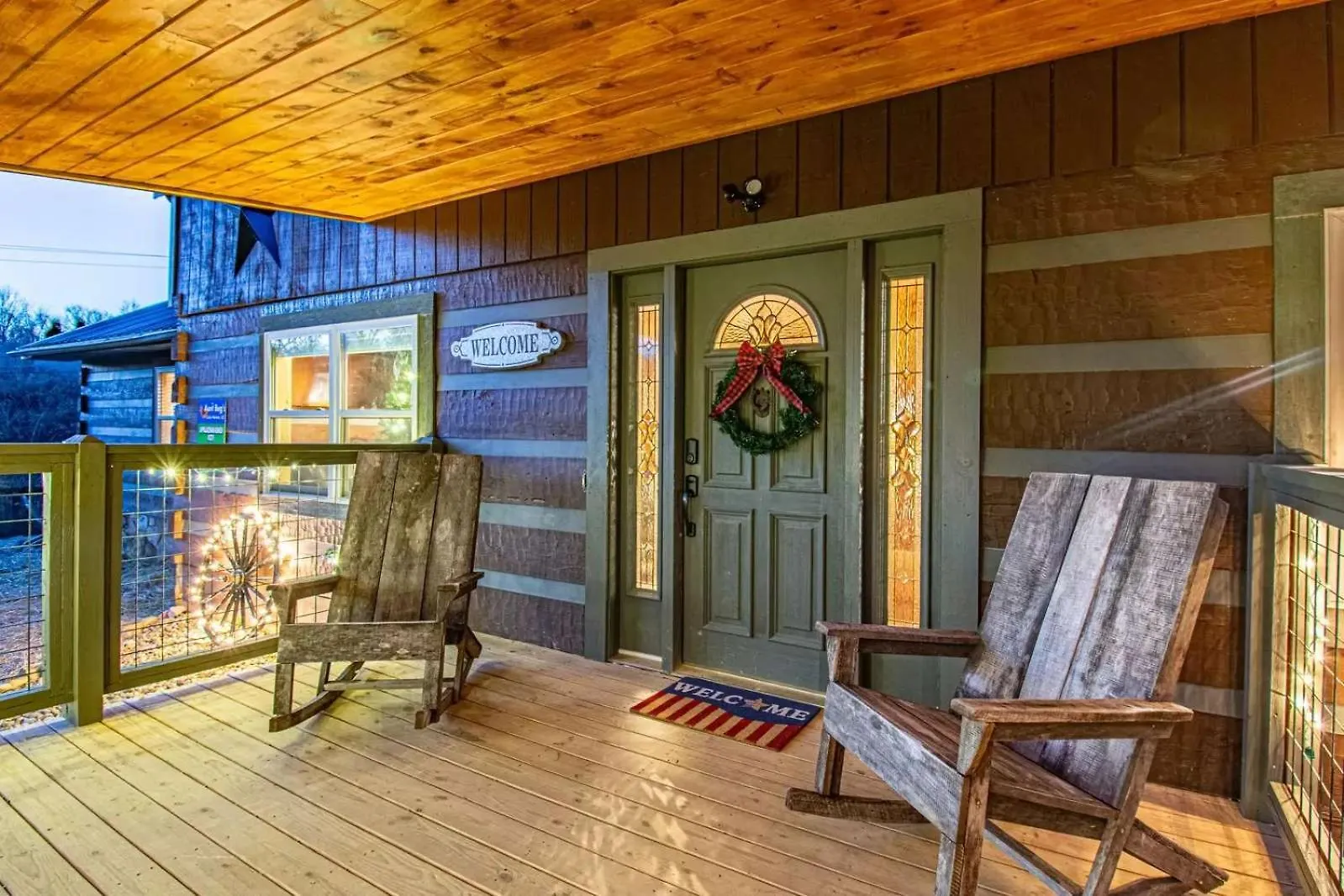 Smokies Getaway With Fire Pit Game & Hot Tub 度假居