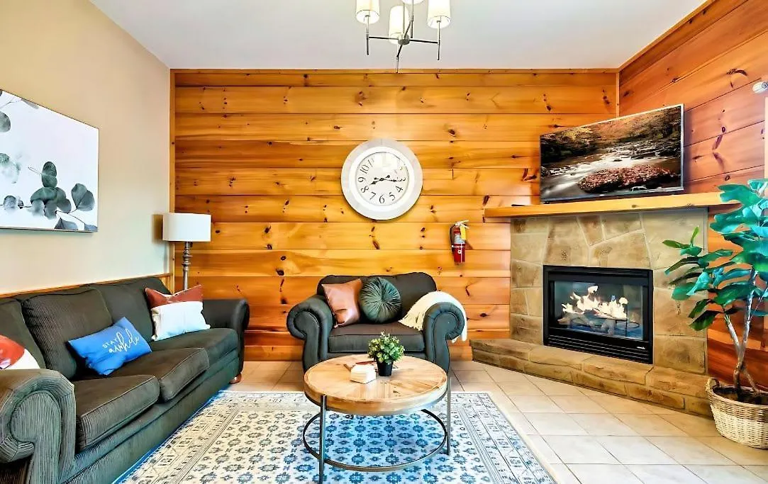 Charming Retreat With Grill Deck & Perks Tatil Evi